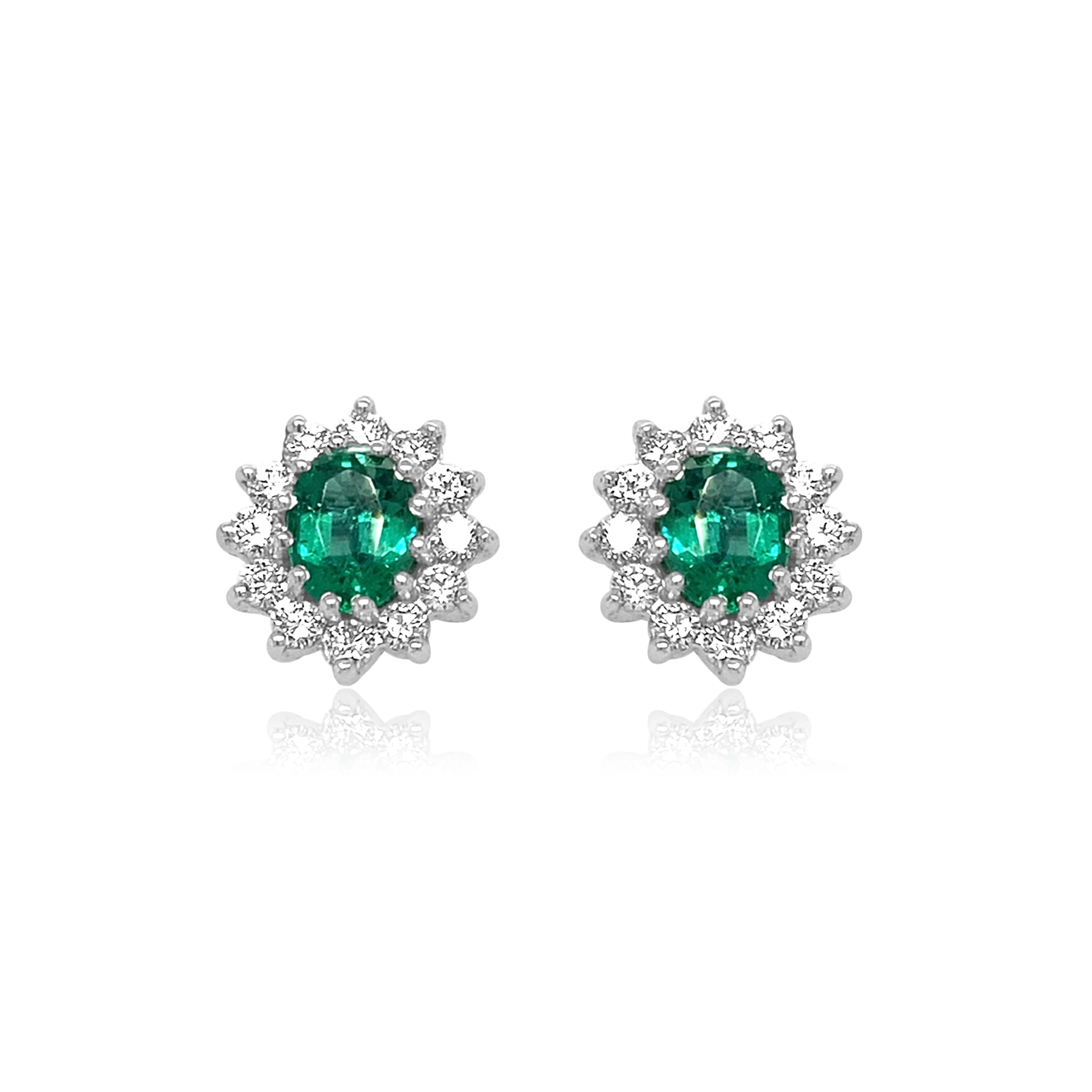Oval emerald earrings
