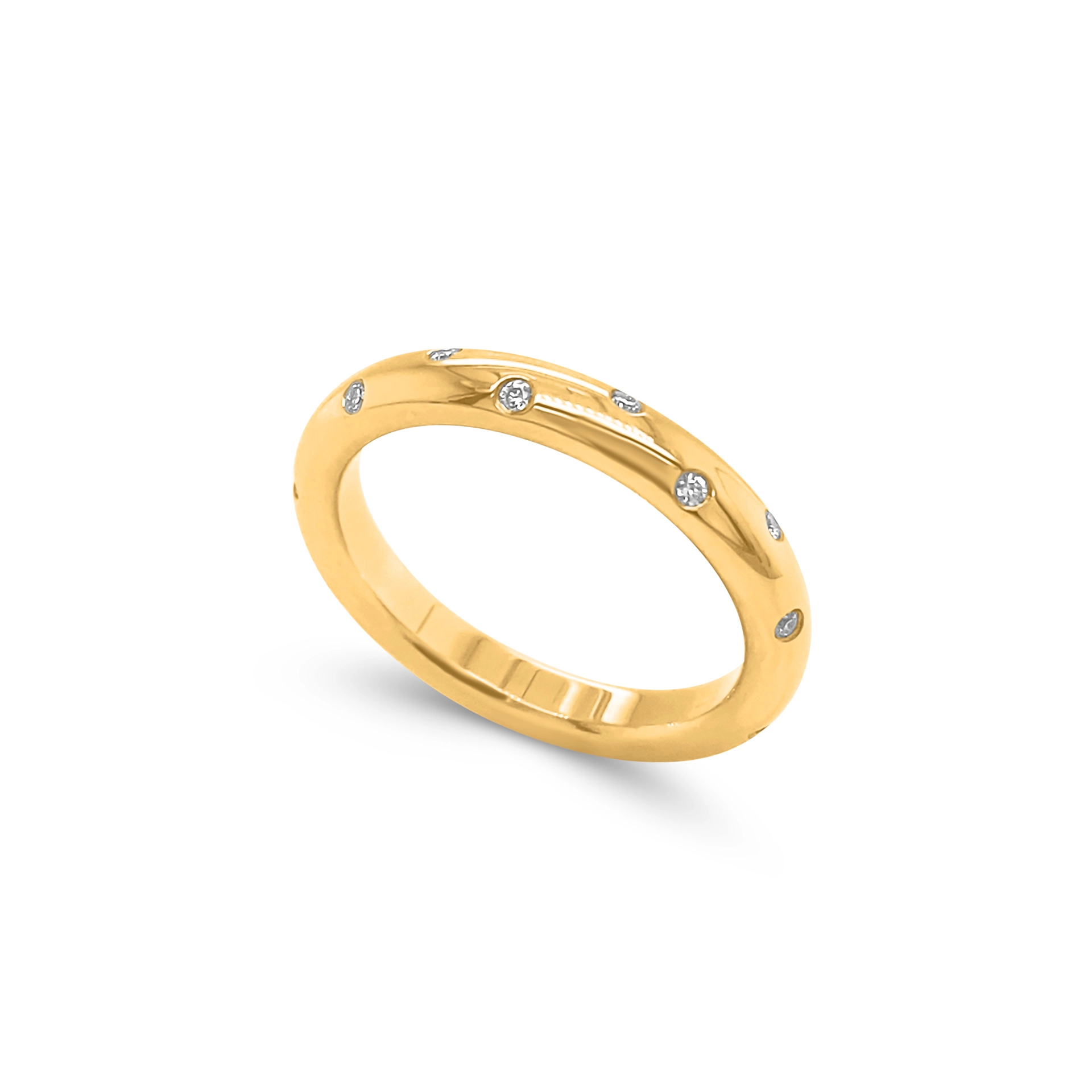 Eternity ring with diamonds 