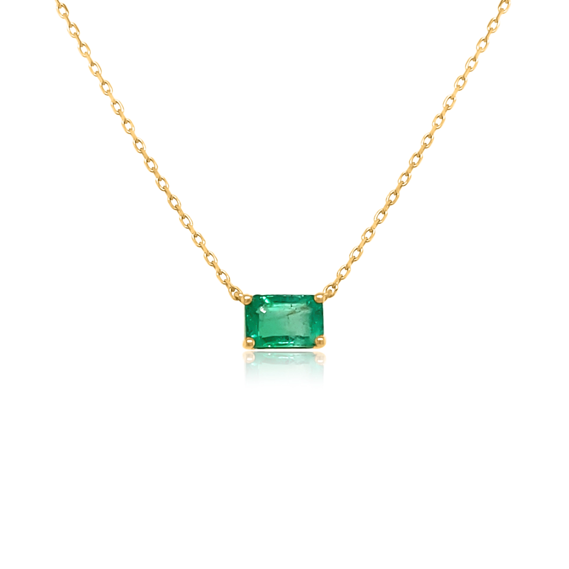 Pendant with emerald