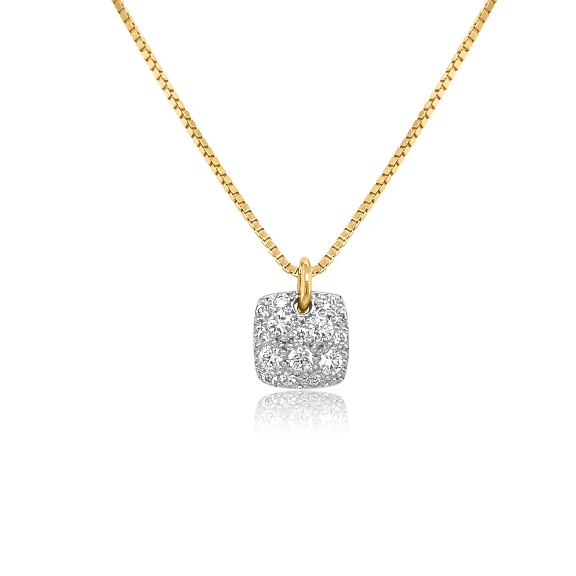 Pendant with diamonds