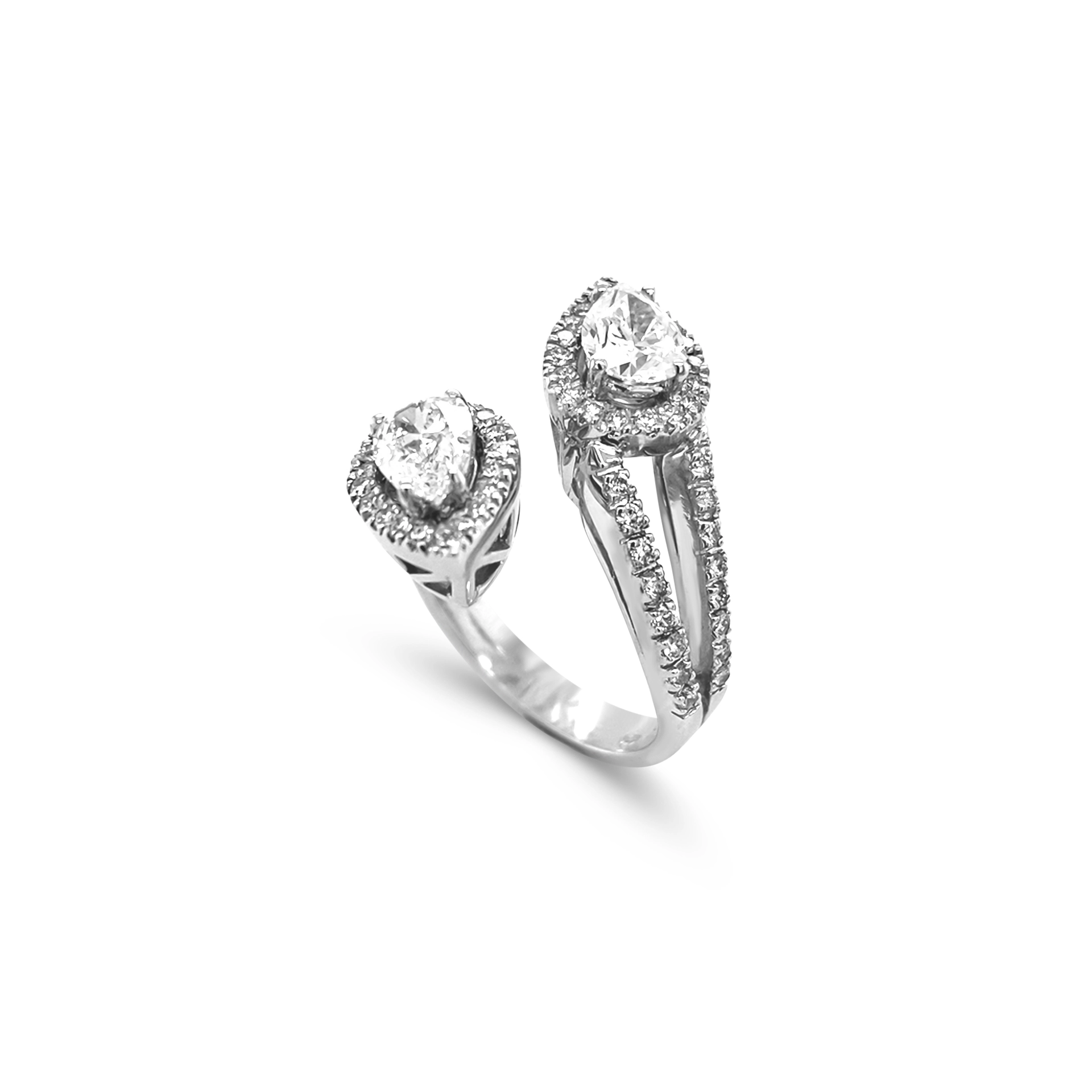 Double pear rosette ring