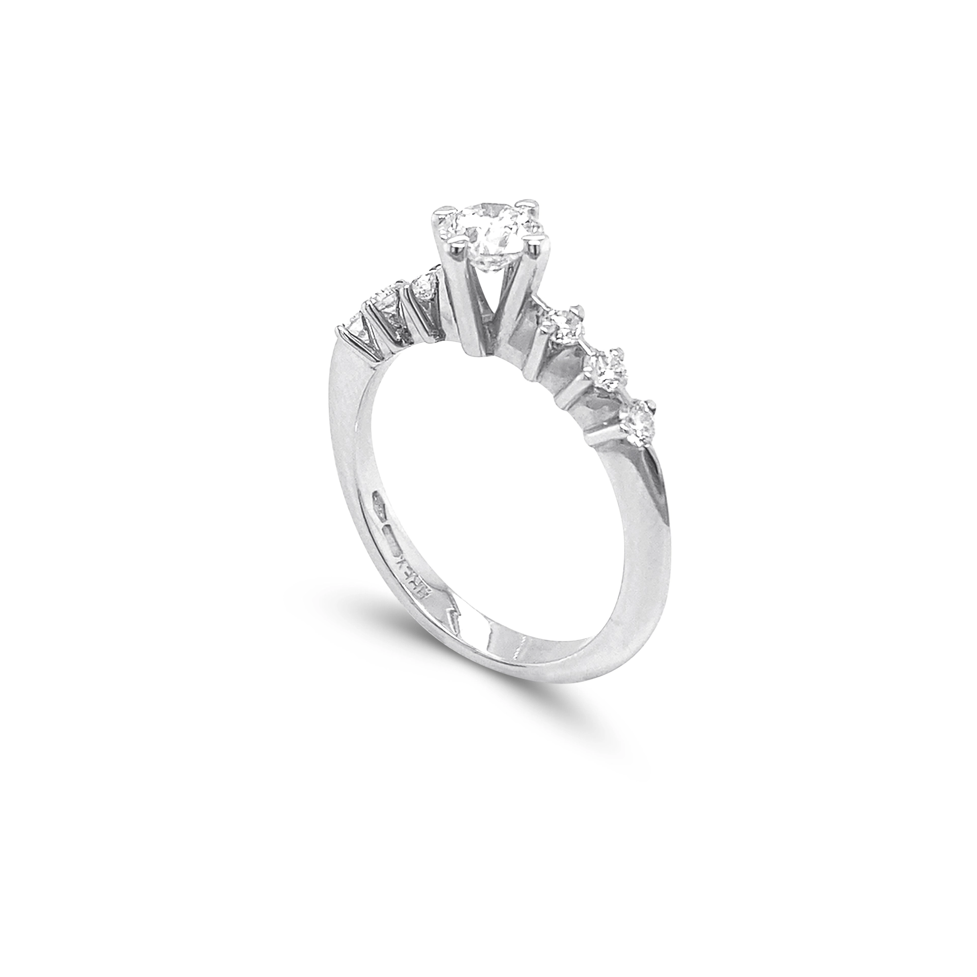 Accent solitaire ring