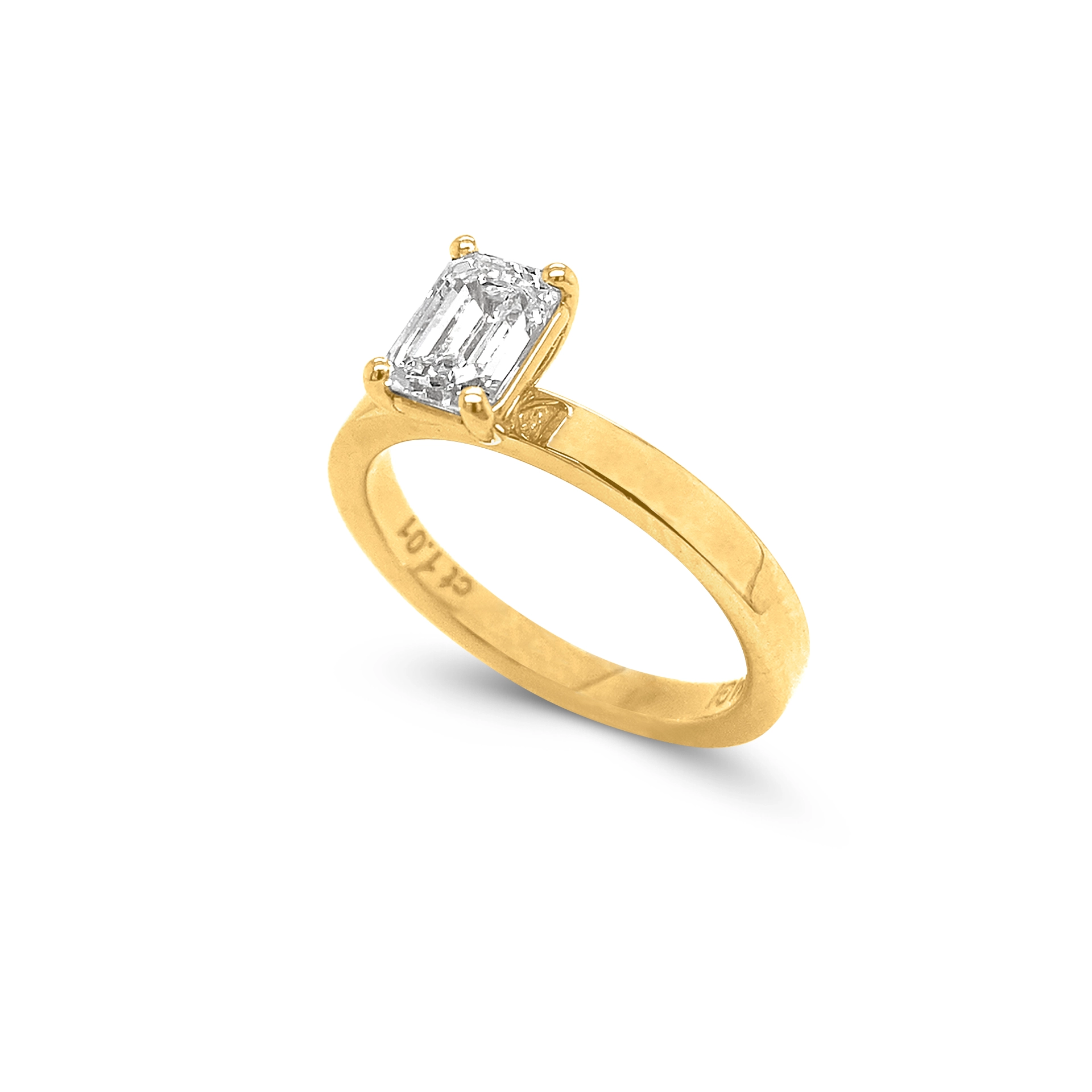 M1 solitaire ring